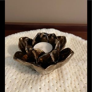 BRONZE COLORED VOTIVE HOLDER